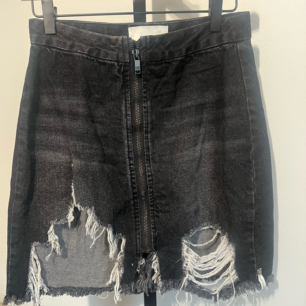 One Teaspoon Vixen Black Distressed Denim Skirt‎ Full Front Zip